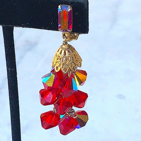LEWIS SEGAL OF CALIFORNIA EARRINGS CLIP DANGLES RED CRYSTALS 2 1/4TH IN VINTAGE - Picture 5 of 11
